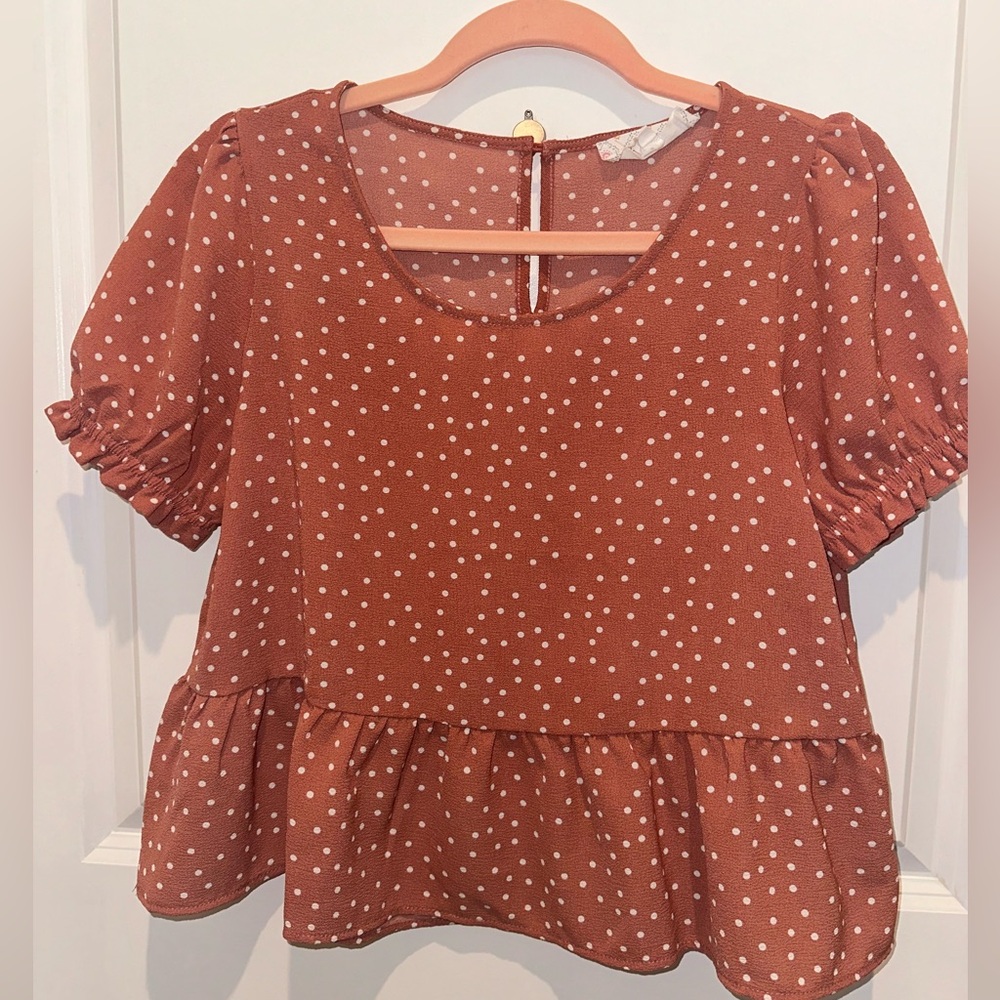 Mauve with white polka dot blouse. Size S. Hippie Rose.